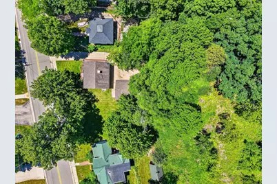 608 W Capitol Drive, Hartland, WI 53029 - Photo 60