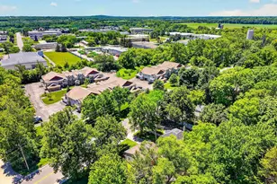 608 W Capitol Dr, Hartland, WI 53029 - Photo 52
