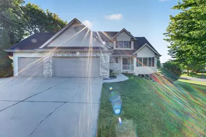 211 N Heatherstone Drive, Sun Prairie, WI 53590 - Photo 44