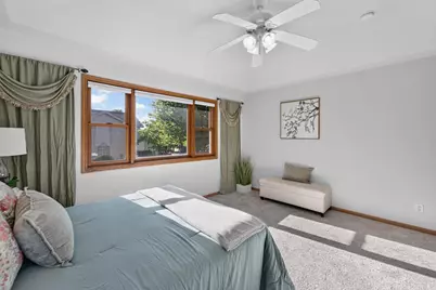 211 N Heatherstone Drive, Sun Prairie, WI 53590 - Photo 22