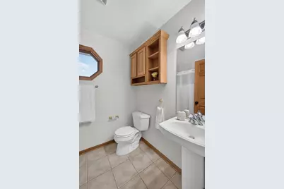 211 N Heatherstone Drive, Sun Prairie, WI 53590 - Photo 28
