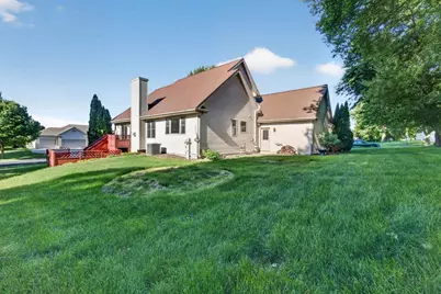 211 N Heatherstone Drive, Sun Prairie, WI 53590 - Photo 42