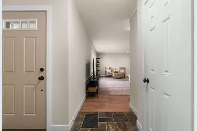 433 Seminole Road, Janesville, WI 53545 - Photo 6