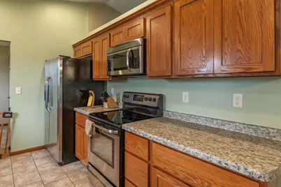 1118 Newport Lane, Holmen, WI 54636 - Photo 10
