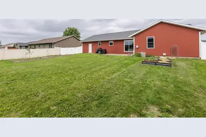1118 Newport Lane, Holmen, WI 54636 - Photo 28