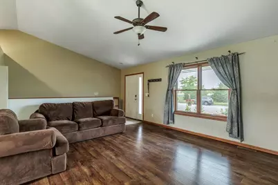 1118 Newport Lane, Holmen, WI 54636 - Photo 4