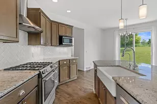 17 Rustling Birch Ct, Madison, WI 53593 - Photo 8