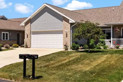 309 Pebble Brook Lane, Lodi, WI 53555 - Photo 2