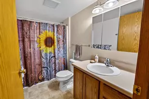 4722 Freese Ln, Madison, WI 53718 - Photo 36