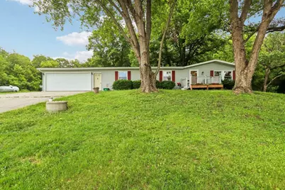 2232 Tower Drive, Stoughton, WI 53589 - Photo 4