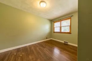 1021 S Terrace St, Janesville, WI 53546 - Photo 16