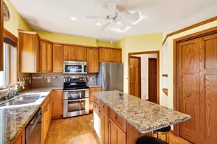 2017 W Milwaukee St, Stoughton, WI 53589 - Photo 8