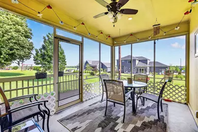 2017 W Milwaukee Street, Stoughton, WI 53589 - Photo 4
