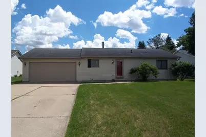 2715 N Robinson Dr. Drive, Beloit, WI 53511 - Photo 4
