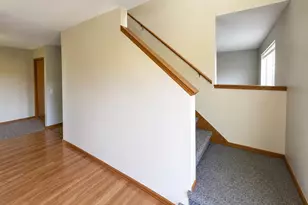809-811 Vista Ridge Dr, Mount Horeb, WI 53572 - Photo 14
