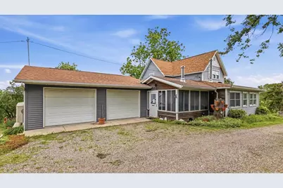11971 North Road, Argyle, WI 53504 - Photo 2