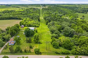 11971 N Rd, Argyle, WI 53504 - Photo 36