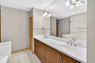 125 N Hamilton St, Madison, WI 53703 - Photo 40
