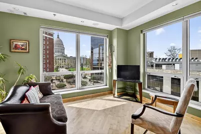 125 N Hamilton Street #806, Madison, WI 53703 - Photo 10
