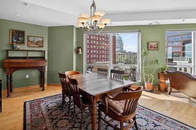 125 N Hamilton Street #806, Madison, WI 53703 - Photo 8