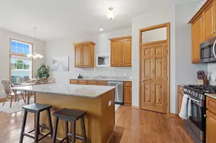 11326 N Crestwood Dr, Edgerton, WI 53534 - Photo 2