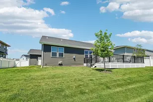 2725 Wayfair St, Fitchburg, WI 53719 - Photo 32