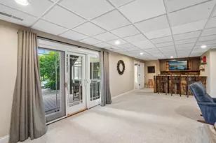 8801 Fairway Oaks Dr, Madison, WI 53593 - Photo 54
