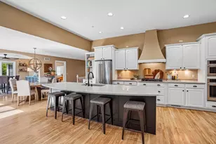 8801 Fairway Oaks Dr, Madison, WI 53593 - Photo 20