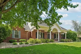 8801 Fairway Oaks Dr, Madison, WI 53593 - Photo 2