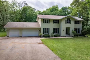 N5861 Woodland Hills Rd, New Lisbon, WI 53950 - Photo 2