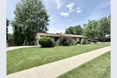 2019 N Pontiac Drive, Janesville, WI 53545 - Photo 32