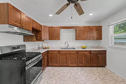 2353 Robinson Drive, Beloit, WI 53511 - Photo 8