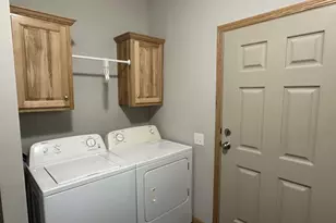 228 Greenway Ct, Lake Delton, WI 53965 - Photo 20