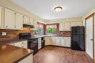 513 S Waterloo Street, Columbus, WI 53925 - Photo 6