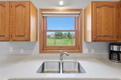 7565 W Village Crest Drive, Madison, WI 53719 - Photo 16
