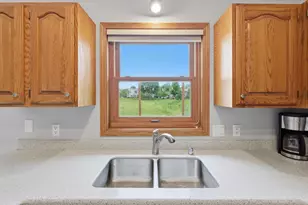 7565 W Village Crest Dr, Madison, WI 53719 - Photo 16