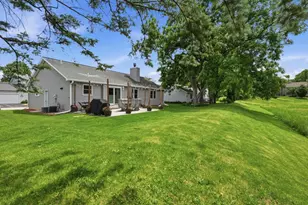 7565 W Village Crest Dr, Madison, WI 53719 - Photo 46