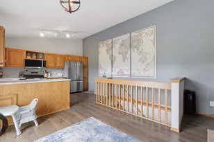 7565 W Village Crest Dr, Madison, WI 53719 - Photo 18