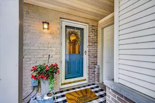 65 Waunona Woods Ct, Madison, WI 53713 - Photo 4