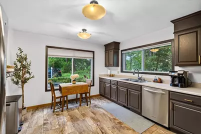 65 Waunona Woods Court, Madison, WI 53713 - Photo 8