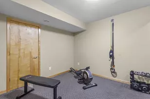 5605 Black Walnut Ct, Mcfarland, WI 53558 - Photo 36