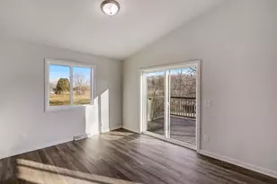 45 Rock River Dr, Edgerton, WI 53589 - Photo 6