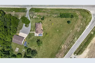 2458 S Madison Road, Beloit, WI 53511 - Photo 48