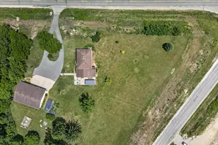 2458 S Madison Rd, Beloit, WI 53511 - Photo 48