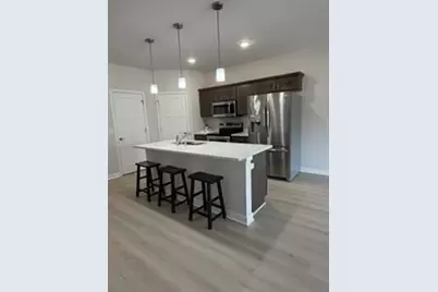1501 N Windsor Avenue #203, Cottage Grove, WI 53527 - Photo 4