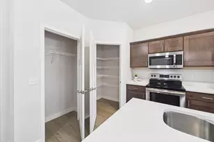 1501 N Windsor Ave, Cottage Grove, WI 53527 - Photo 2