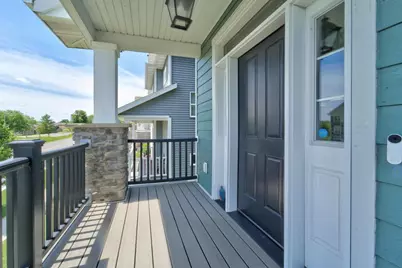 7174 Belle Fontaine Boulevard, Middleton, WI 53562 - Photo 2