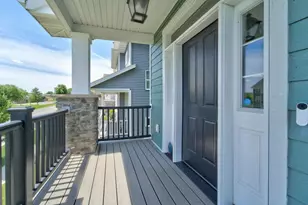 7174 Belle Fontaine Blvd, Middleton, WI 53562 - Photo 2