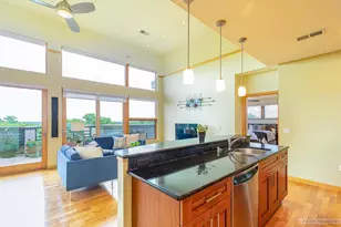 555 S Midvale Blvd, Madison, WI 53711 - Photo 12
