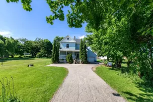 322 W Division St, Ridgeville, WI 53533 - Photo 12